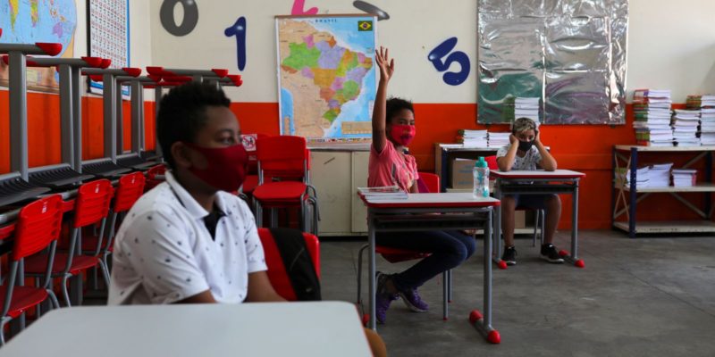 Reforço escolar chega a apenas 39% dos estudantes, mostra pesquisa