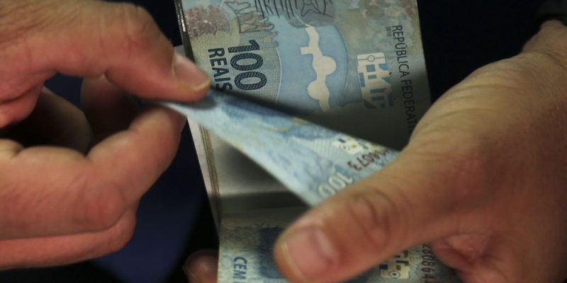 Inflação para famílias de renda mais baixa cai 0,60%