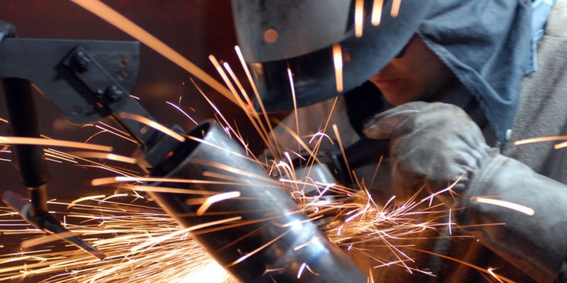 FGV: confiança da indústria sobe 0,8 ponto em agosto