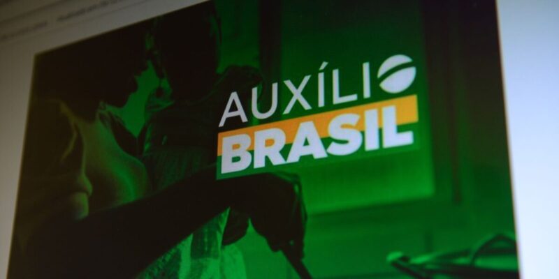 Auxílio Brasil é pago hoje a beneficiários com NIS de final 3