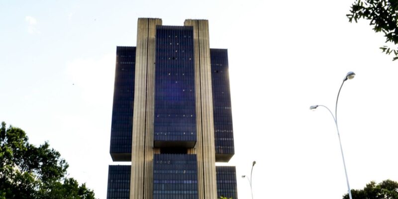 Copom define hoje taxa básica de juros da economia