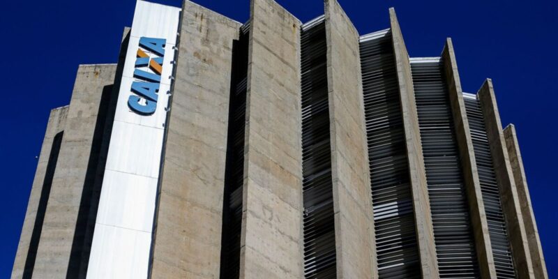 Caixa suspende operações consignadas no Auxílio Brasil