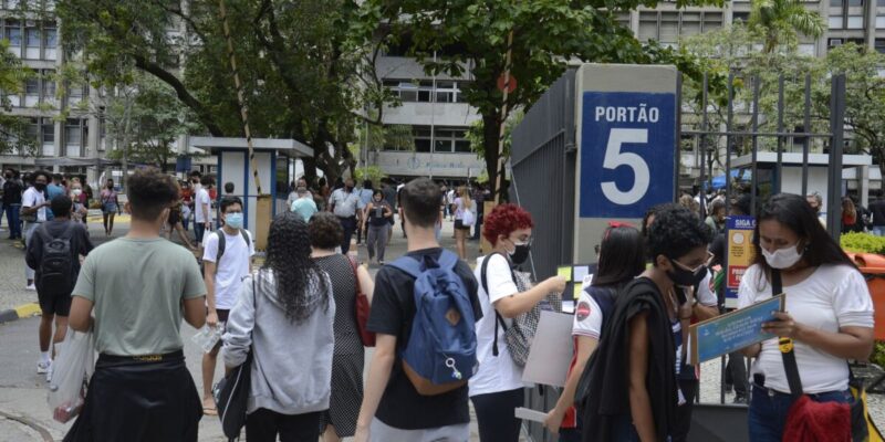 A poucos dias do Enem, a dica é desacelerar