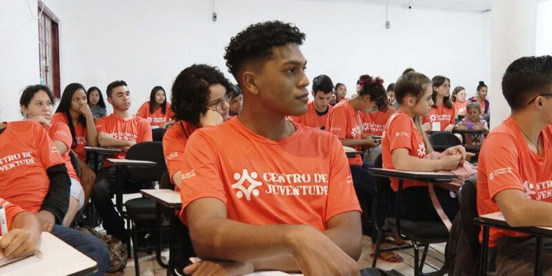 Juventude - em busca de oportunidades é tema do Caminhos da Reportagem