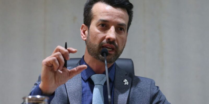 Buraco no piso da saúde para este ano pode chegar a R$ 21 bilhões