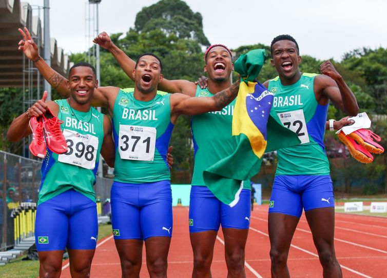 Wagner Carmo/CBAt/Direitos Reservados Brasil se classifica pelo ranking mundial, em 15º lugar, no revezamento 4x100m do atletismo em Paris 2024, com o tempo de 38s19 obtido no Campeonato Mundial de Atletismo de 2023 - em 01/07/2024