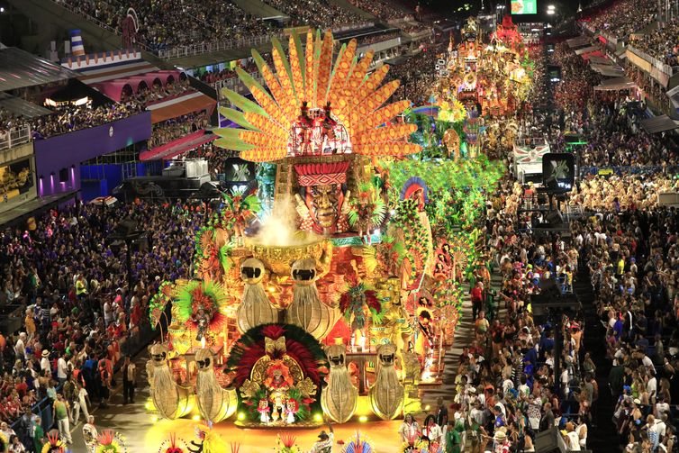 Marco Terranova | Riotur Carnaval 2024 - Sambódromo da Marquês de Sapucaí - 11/02/2024. - Grande Rio - Foto: Marco Terranova | Riotur