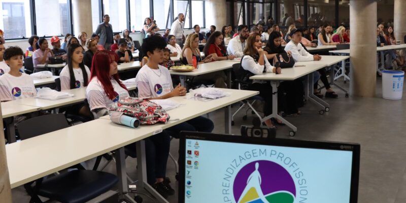 Senai atinge maior patamar de ex-alunos empregados em 22 anos