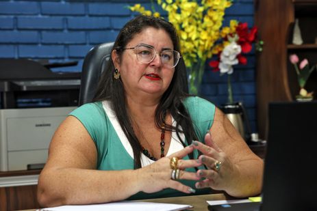 Antônio Cruz/Agência Brasil Brasília (DF), 19/02/2025 - A diretora da escola CED619 da Samambaia, Alice Macera, fala sobre o Programa Pé-de-Meia. Foto: Antônio Cruz/Agência Brasil