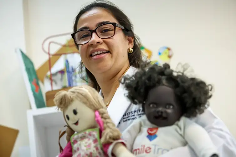 Paulo Pinto/Agência Brasil São Paulo (SP), 28/02/2025 - Mês das Doenças Raras. Dra Jamile Brasil, Superintendente do hospital Municipal Infantil Menino Jesus. Foto: Paulo Pinto/Agência Brasil