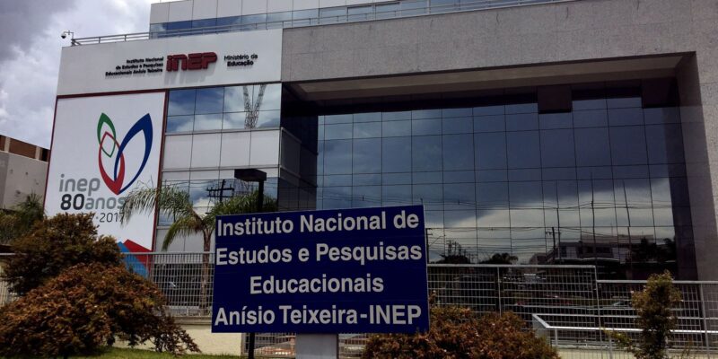 Inscrições para o Encceja 2025 terminam sexta-feira