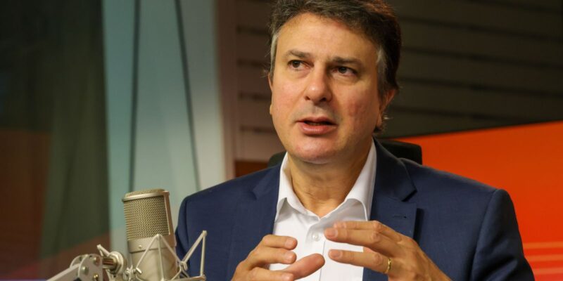 Camilo defende regulação digital para proteger público infantojuvenil