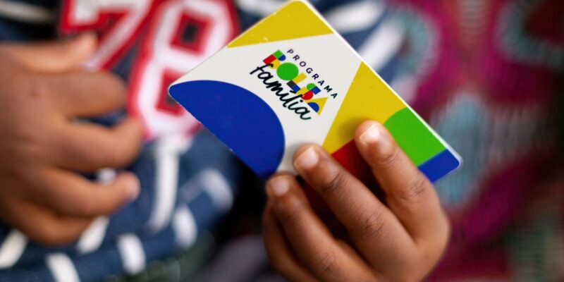 Caixa paga Bolsa Família a beneficiários com NIS de final 8