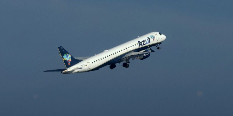 Azul fecha acordo de US$ 200 milhões com American e United Airlines