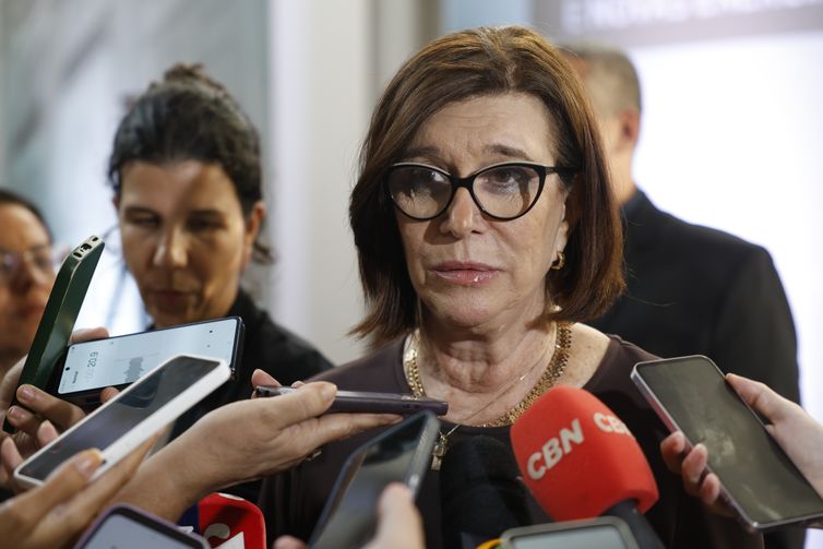Fernando Frazão/Agência Brasil Rio de Janeiro (RJ), 18/03/2026 – A presidente da Petrobras, Magda Chambriard, participa da cerimônia de cessão do antigo prédio do Automóvel Club do Brasil para a criação do Museu do Petróleo e Novas Energias. Foto: Fernando Frazão/Agência Brasil