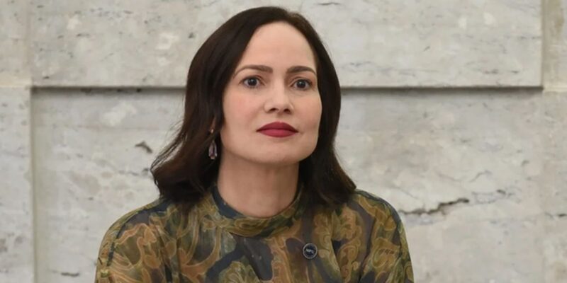 Nova presidenta do INSS quer recuperar confiança no órgão