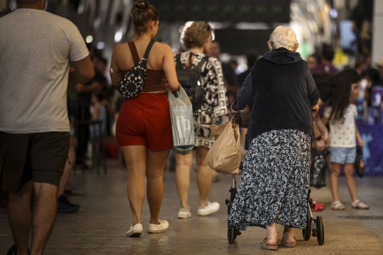 Marcelo Camargo/Agência Brasil Brasília (DF), 19/04/2026 - Economia prateada, a economia liderada por pessoas com 60+. Foto: Marcelo Camargo/Agência Brasil