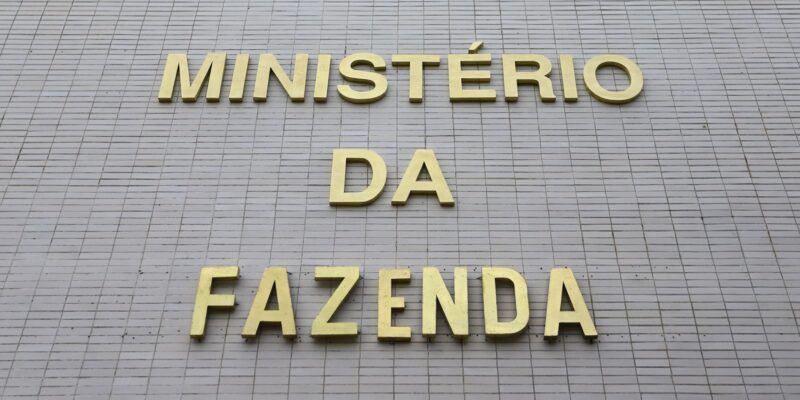 CMN adia bloqueio ambiental no crédito rural para 2027