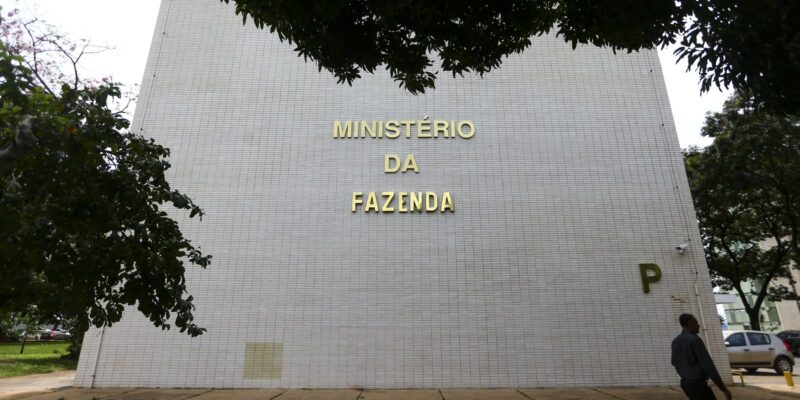 Fazenda alerta sobre falso site do Novo Desenrola