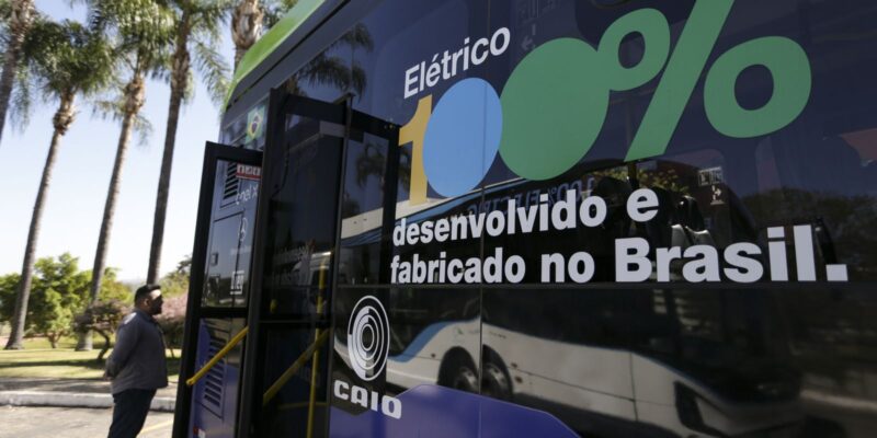 CMN dobra duração de linhas do Move Brasil a ônibus e micro-ônibus