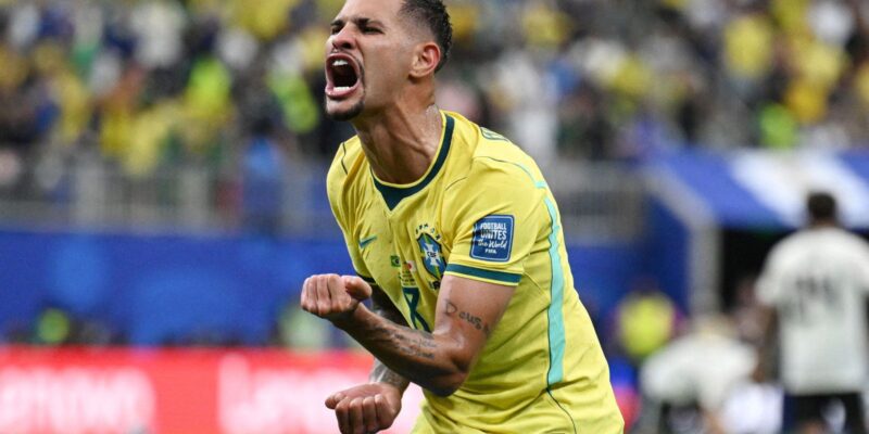 Bruno Guimarães vira "regista" do Brasil e pode igualar marca