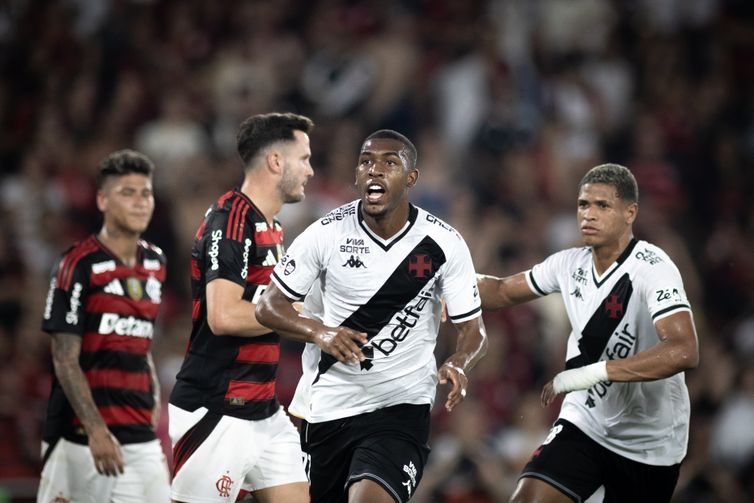 Matheus Lima/Vasco/Direitos Reservados Rayan - atacante do Vasco em 2025